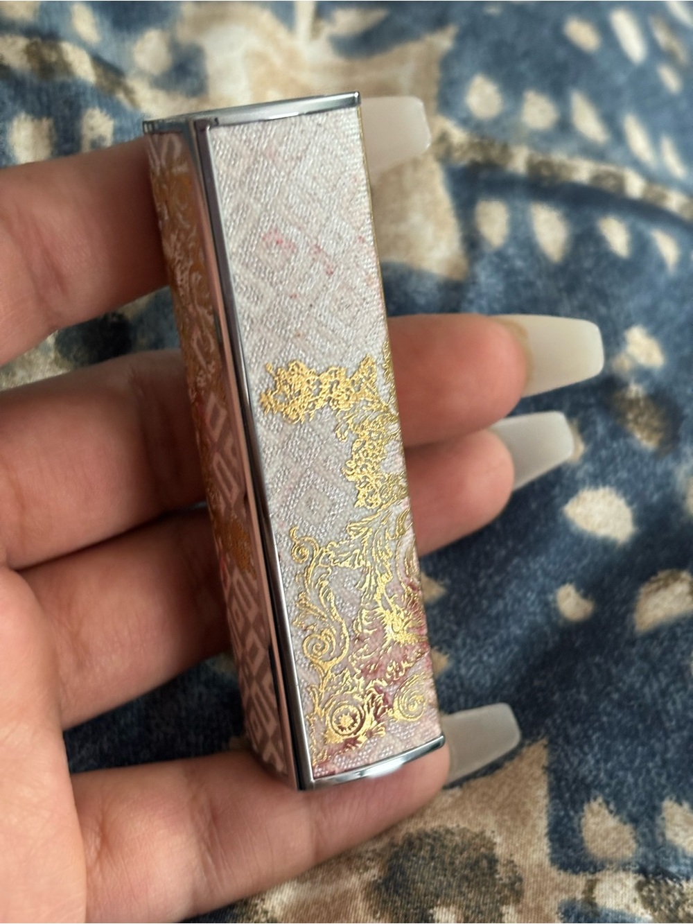 Dior Gold Embossed Lipstick Case - Christian Dior - Picture 5 of 8